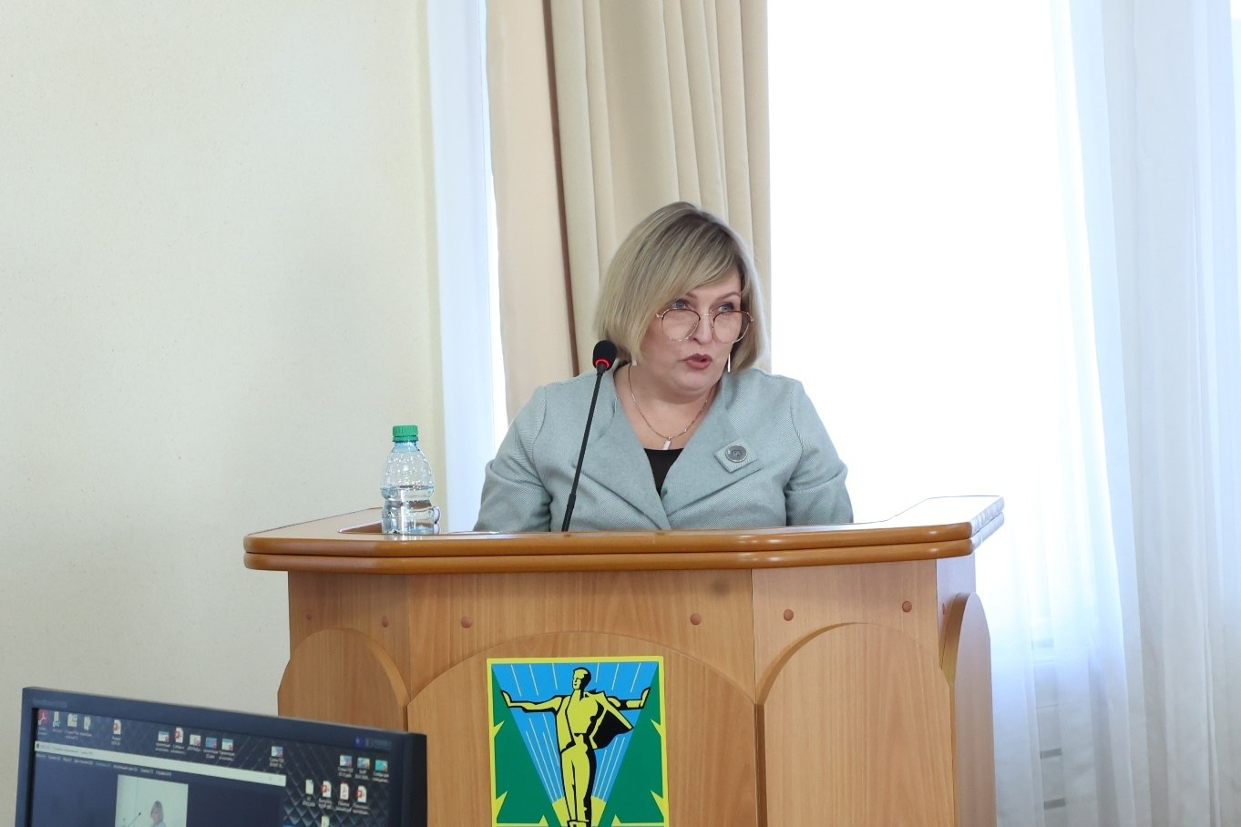 Оказание медицинской помощи – в центре внимания депутатов Оказание медицинской помощи – в центре внимания депутатов