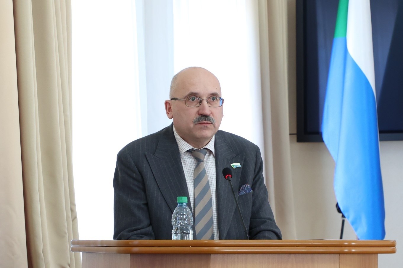 Оказание медицинской помощи – в центре внимания депутатов Оказание медицинской помощи – в центре внимания депутатов