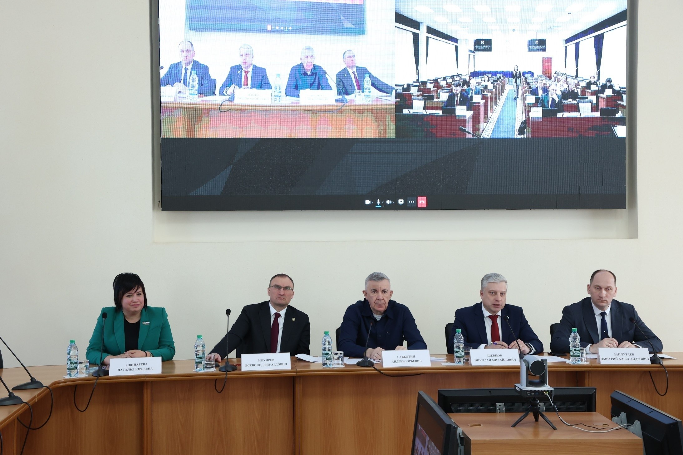 Оказание медицинской помощи – в центре внимания депутатов