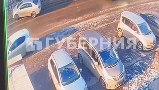 «Аква» столкнулась с грузовиком на Промывочной в Хабаровске