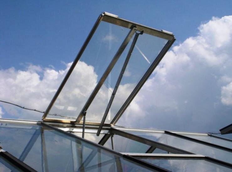 Автоматизация теплицы: термопривод для комфортного ухода за растениями