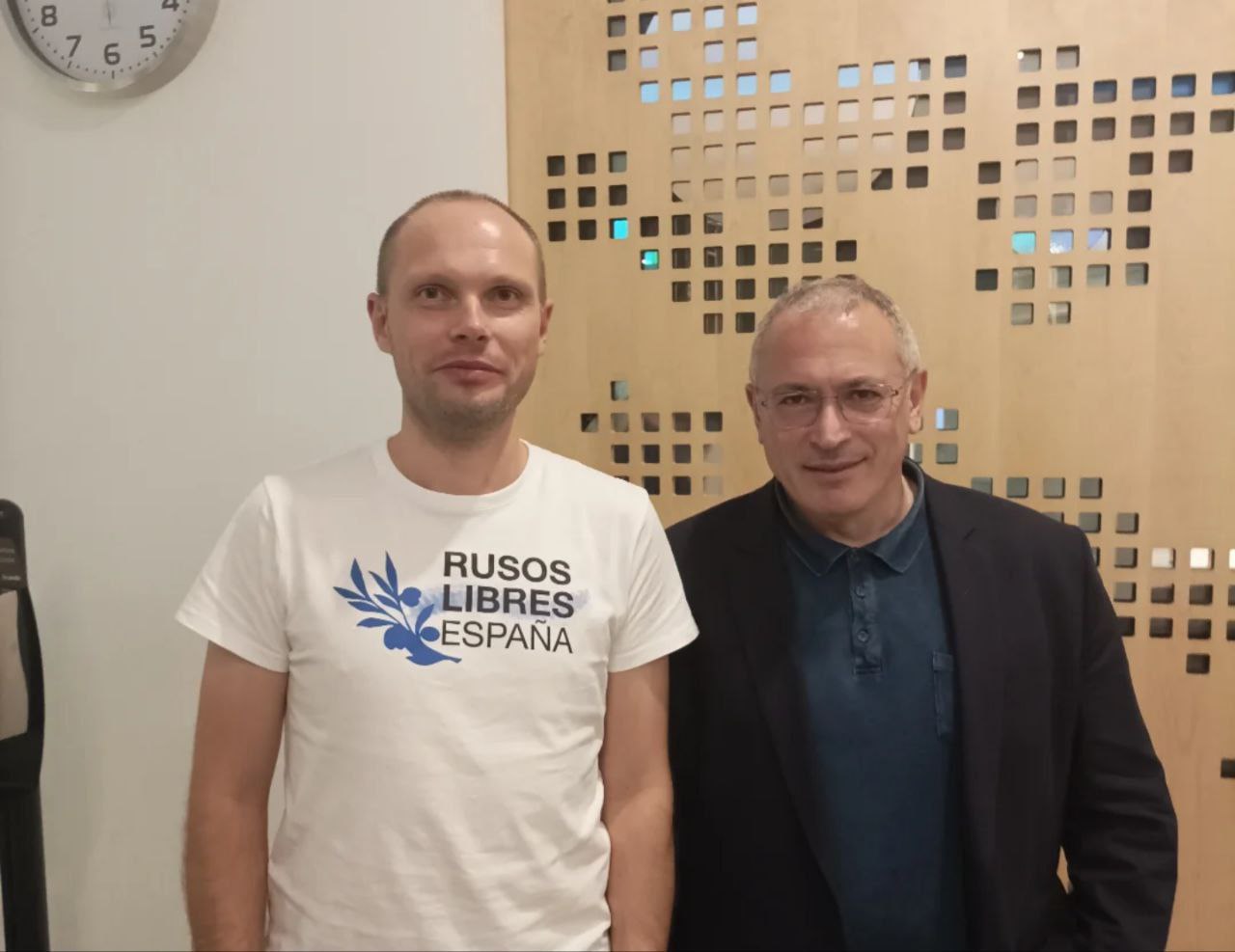 Хабаровский релокант, руководитель испанской "нежелательной" ассоциации «La Asociacion De Rusos Libres» (Ассоциация свободных россиян в Испании), структурно входящей в «Антивоенный комитет России» М. Ходорковского...