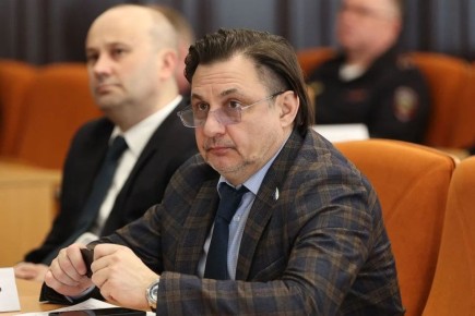 Александр Жорник: В Правительстве Хабаровского края вчера состоялось заседание комиссии по предупреждению и ликвидации чрезвычайных ситуаций и обеспечению пожарной безопасности, прошедшее под председательством заместителя...