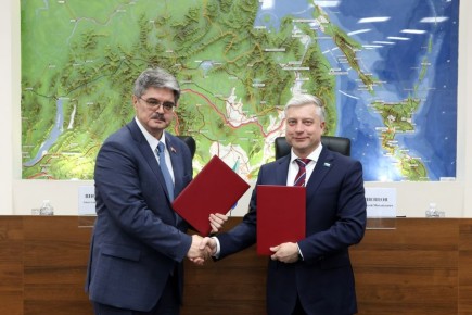 Парламенты Хабаровского края и Магаданской области объединяют усилия