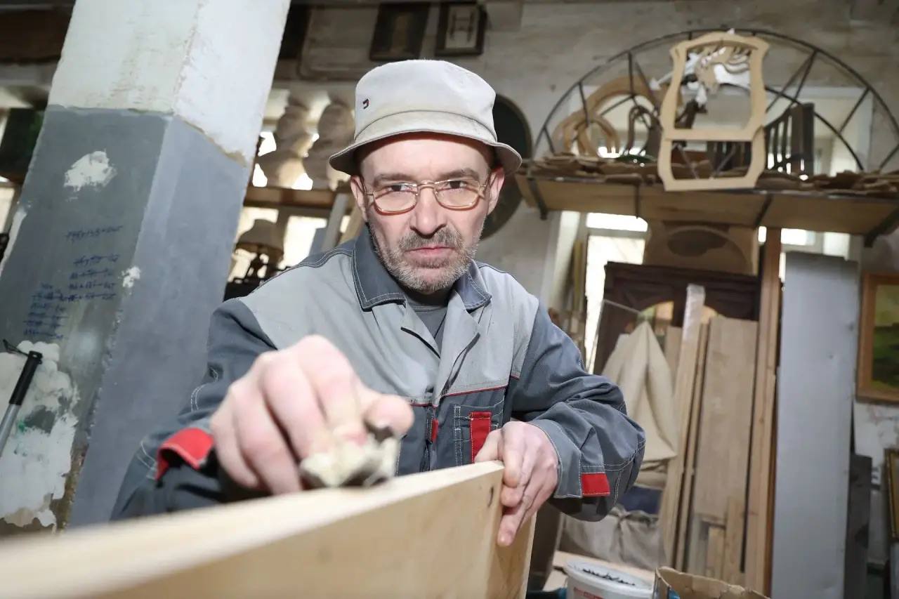 Дмитрий Демешин: Всех деятелей театрального искусства и ветеранов сцены, всех ценителей прекрасного поздравляю со Всемирным днём театра! Дмитрий Демешин: Всех деятелей театрального искусства и ветеранов сцены, всех ценителей прекрасного поздравляю со Всемирным днём театра!