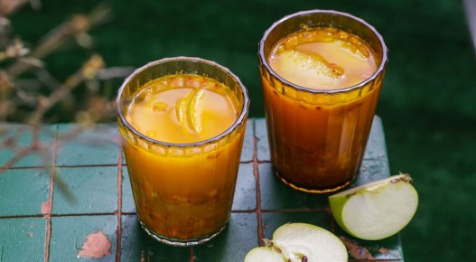 Компот из облепихи и яблок: ароматное сочетание для здоровья