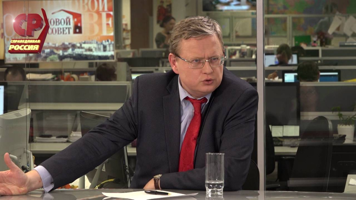 Долгожданный сбор для маркетплейсов: как это повлияет на «Почту России»?