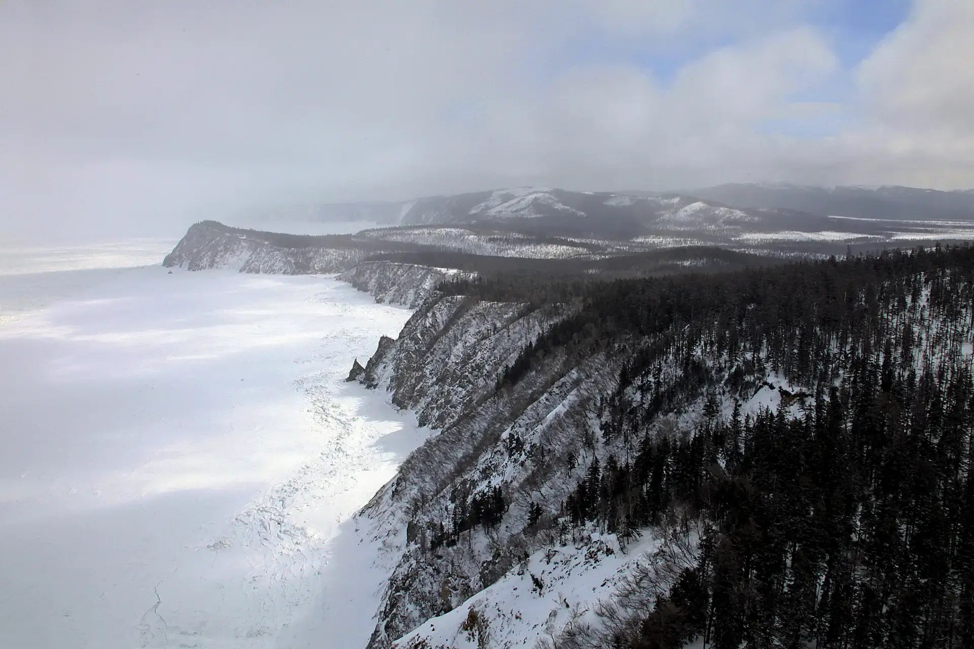 Взглянуть на первозданную красоту природы и ощутить восторг первооткрывателя предлагают россиянам