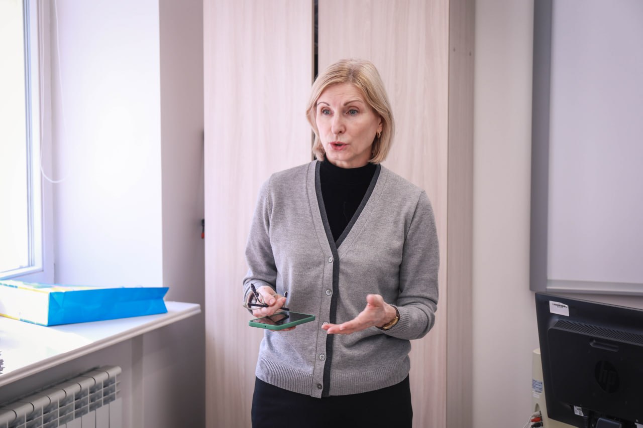 В Хабаровске транспортные полицейские и представители РЖД провели правовой урок на Детской железной дороге В Хабаровске транспортные полицейские и представители РЖД провели правовой урок на Детской железной дороге