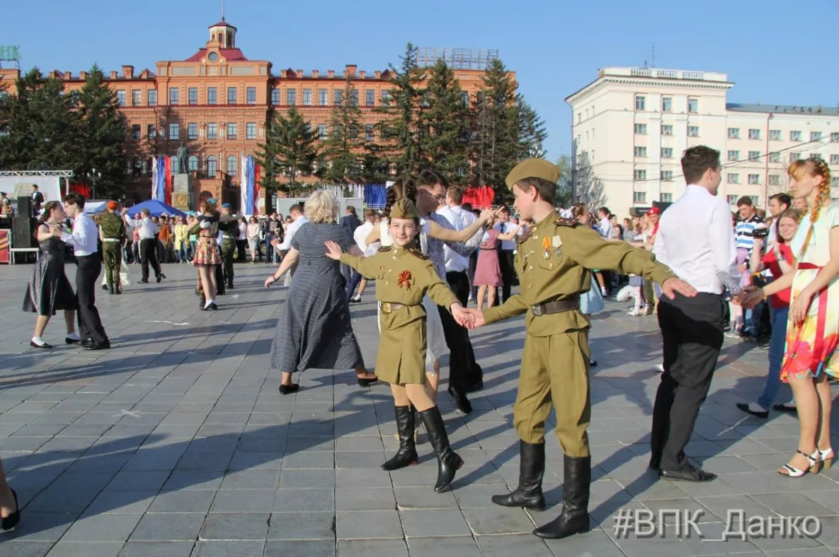 Хабаровчане закружатся в Дальневосточном вальсе в День Победы