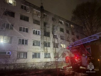 Два человека погибли ранним утром 6 апреля на пожаре в Хабаровске