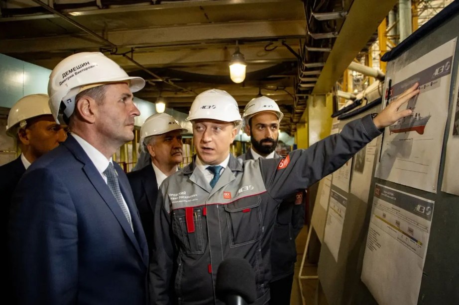 Дмитрий Демешин: «Мы должны поддерживать наших производителей!» Дмитрий Демешин: «Мы должны поддерживать наших производителей!»