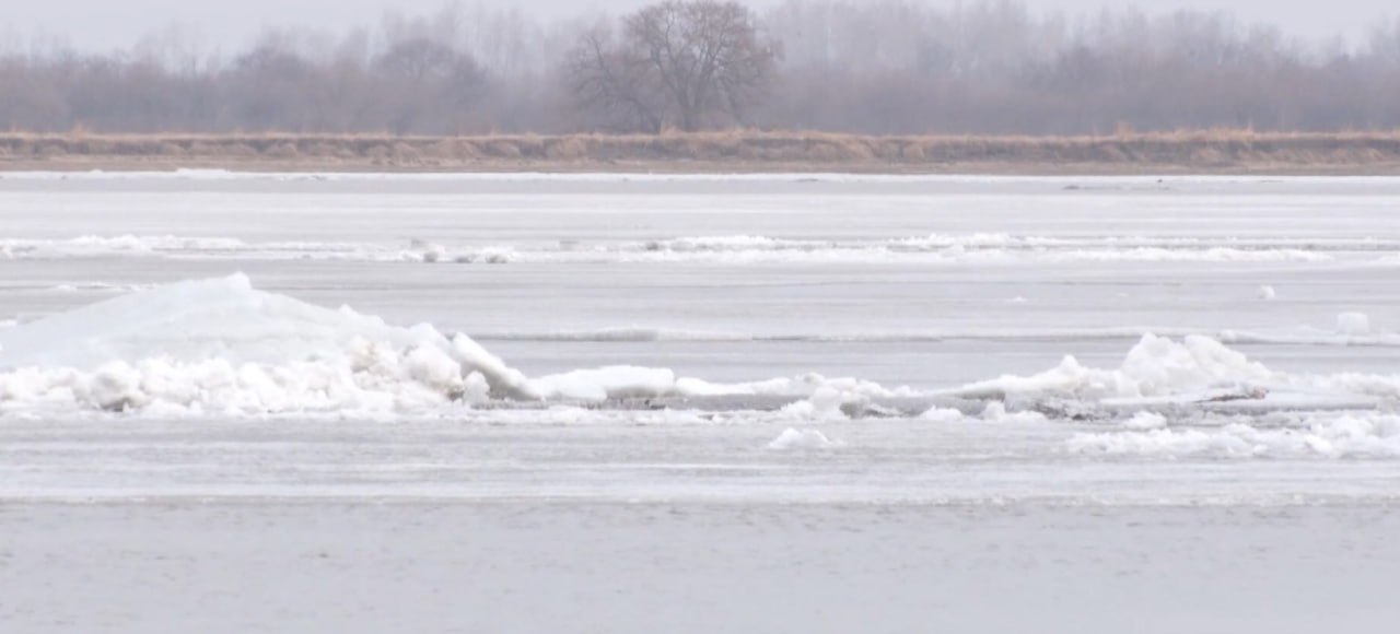 На Уссури начался ледоход. Традиционно на юге края ледоход начинается раньше