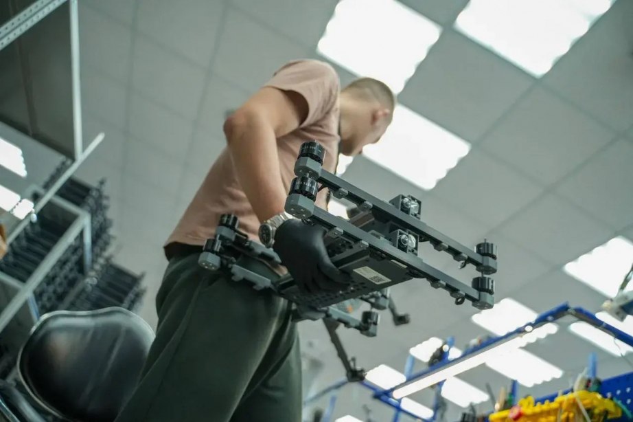 Дмитрий Демешин: «Мы должны поддерживать наших производителей!» Дмитрий Демешин: «Мы должны поддерживать наших производителей!»