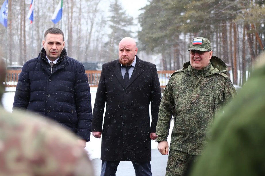 По поручению Президента Владимира Путина медалью ордена «За заслуги перед Отечеством» II степени награжден зампред правительства края по природным ресурсам и сельскому хозяйству Дарий Тюрин По поручению Президента Владимира Путина медалью ордена «За заслуги перед Отечеством» II степени награжден зампред правительства края по природным ресурсам и сельскому хозяйству Дарий Тюрин