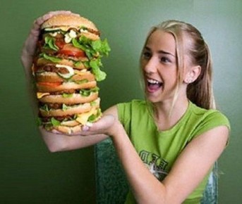 Почему вас постоянно мучает чувство голода? Узнайте 10 причин и решения