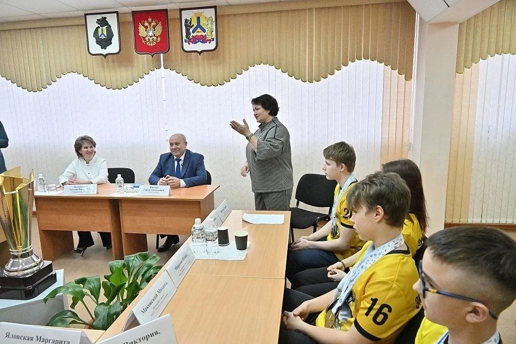 Хабаровские школьники – лучшие в России! Хабаровские школьники – лучшие в России!