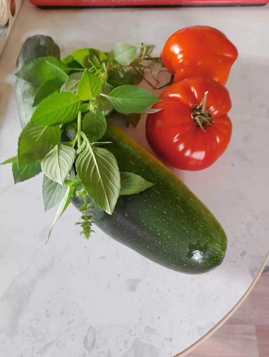 Кабачки за 6 минут: кулинарное вдохновение из «ПроСТО кухни»