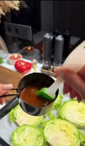 Стейк из молодой капусты: вкусное и уютное блюдо