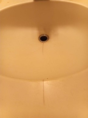 Как избавиться от трещин на раковине: советы и рекомендации