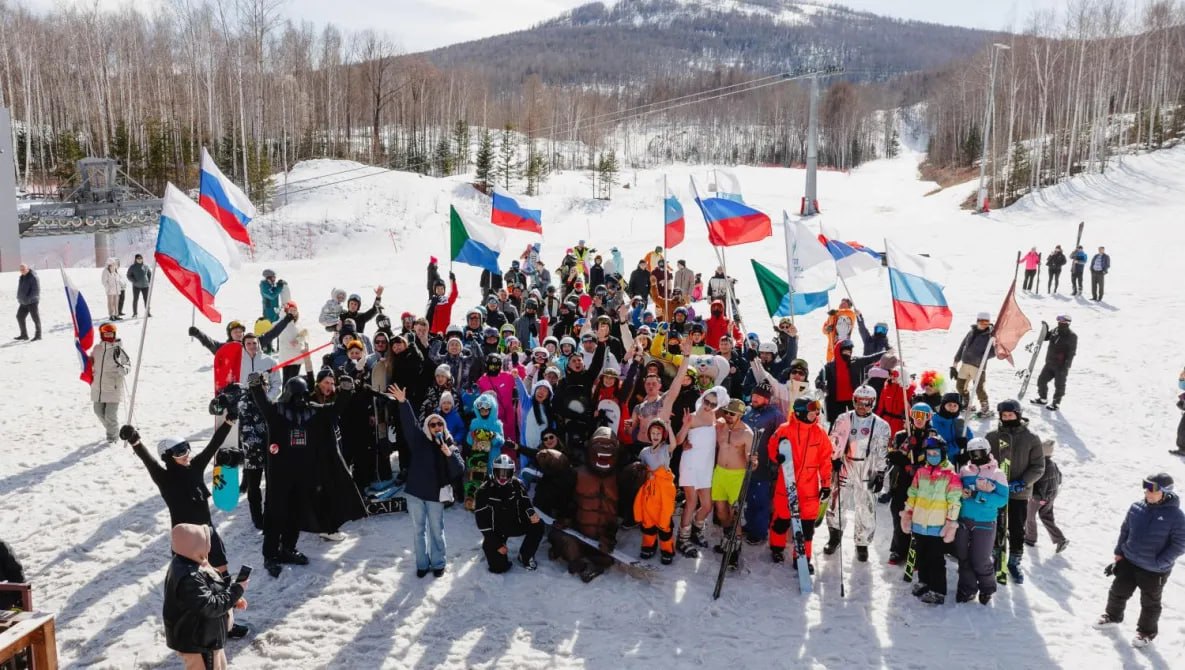 Ярко и массово прошло закрытие сезона на ГЛК «Холдоми»