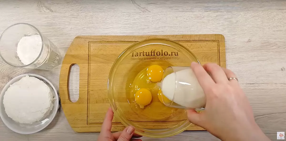 Легкий и вкусный творожный пирог за считанные минуты