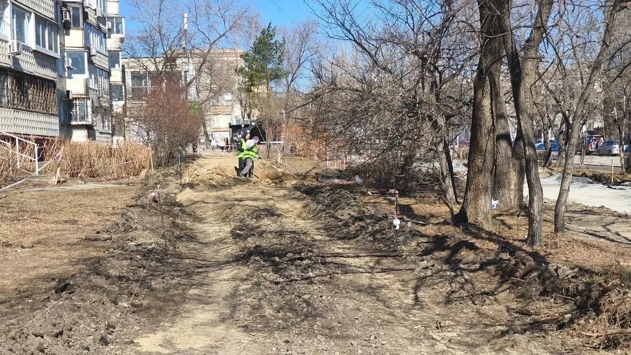 Сергей Кравчук: Вместе с плановым ямочным ремонтом мы начали масштабную реконструкцию дорог по нацпроекту «Инфраструктура для жизни», инициированному Президентом России Владимиром Владимировичем Путиным Сергей Кравчук: Вместе с плановым ямочным ремонтом мы начали масштабную реконструкцию дорог по нацпроекту «Инфраструктура для жизни», инициированному Президентом России Владимиром Владимировичем Путиным