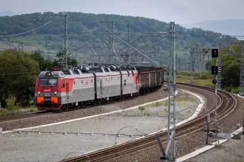 �� ��������������� ���������� �������� ������� ���� ������� � 1,4 ����