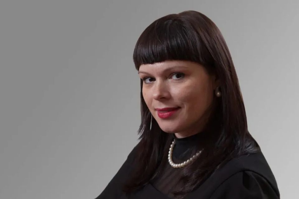 � ��������� ������������ ���� ��������� ����� ������ � ������� �����