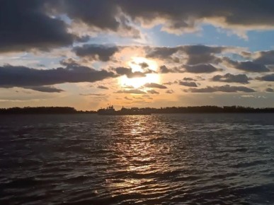 � ���������� ������� ������������ ����� ������������ �������