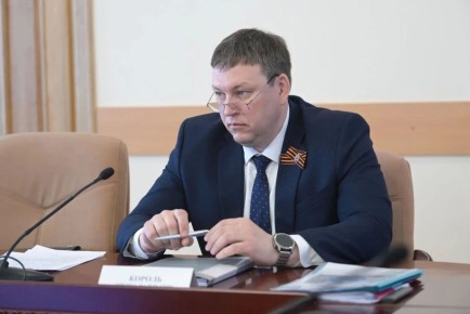 ������� ������� �������� ������ �� �������� ������������������ ��������� � ����