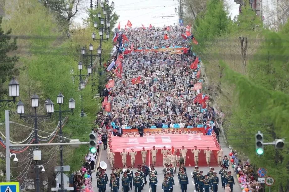9 мая после шествия «Бессмертный полк» для участников организуют стоянки автобусов на нескольких улицах Хабаровска