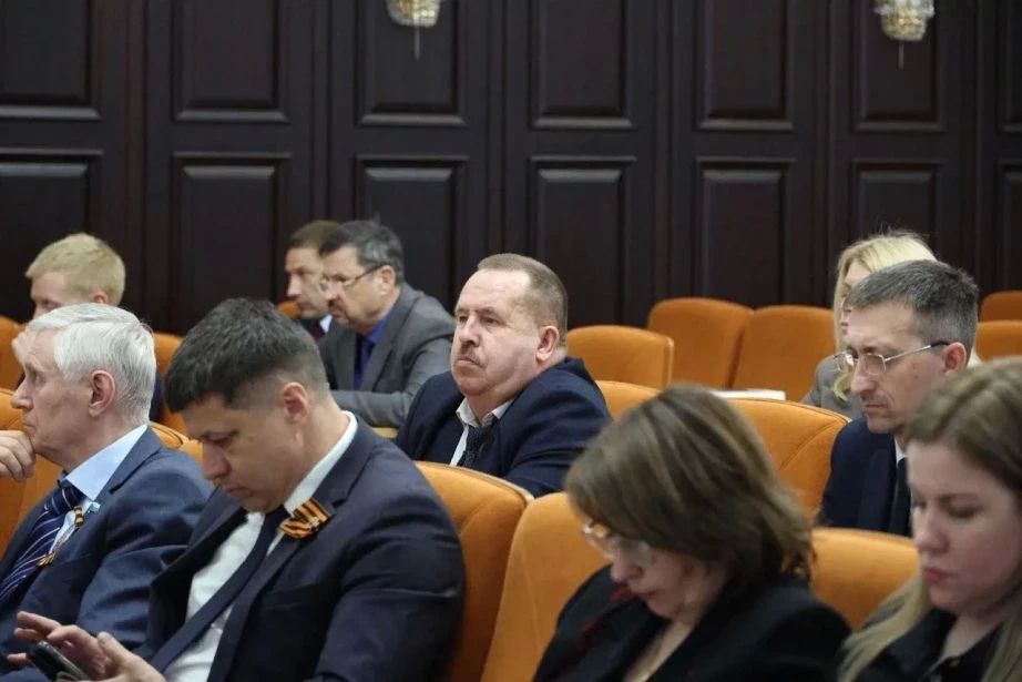 Более 500 ландшафтных пожаров потушено с конца марта Более 500 ландшафтных пожаров потушено с конца марта