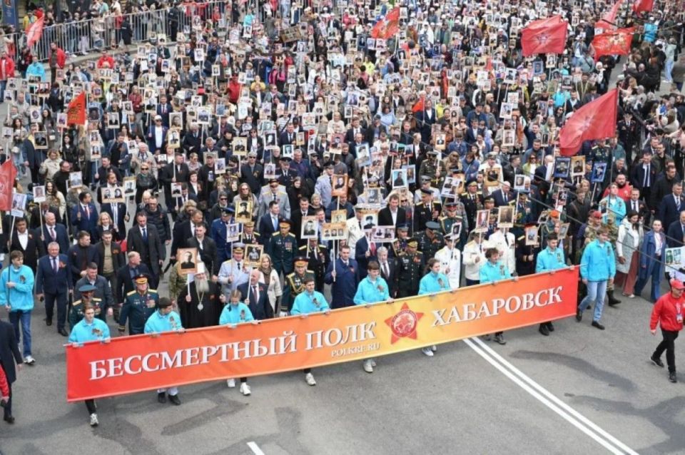 Для участников «Бессмертного полка» в Хабаровске подготовят специальные автобусы