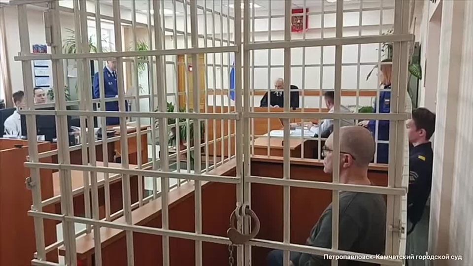 Над директором УК, из-за которого на Камчатке погибла женщина под снегом, начался суд