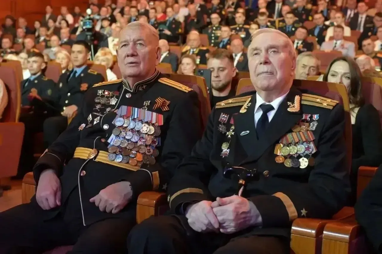 Сегодня в 21:00 на телеканале «Губерния» - трансляция краевого торжественного собрания, посвященного 81-й годовщине Великой Победы