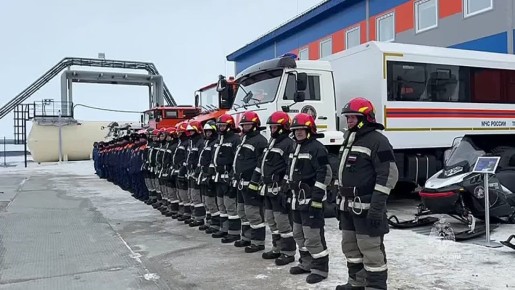 Глава МЧС России открыл арктический аварийно-спасательный центр на Ямале Глава МЧС России Александр Куренков, руководитель Федерального медико-биологического агентства России Вероника Скворцова и губернатор Ямало-Ненецкого...