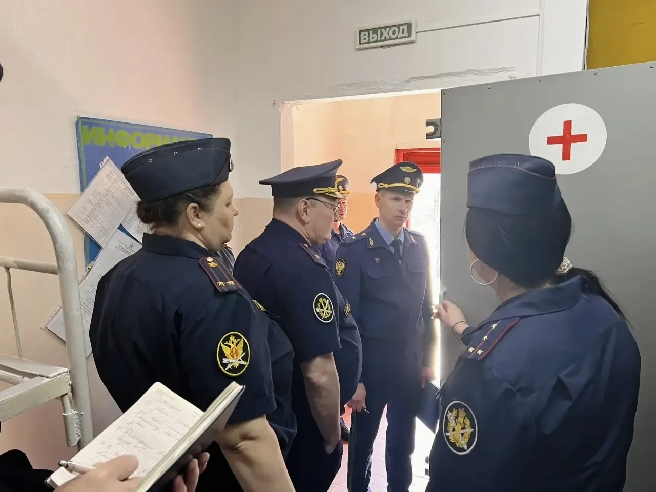 Прокурор Хабаровского края Виталий Степанов посетил с проверкой пенитенциарное учреждение в с. Заозерное Хабаровского района Прокурор Хабаровского края Виталий Степанов посетил с проверкой пенитенциарное учреждение в с. Заозерное Хабаровского района