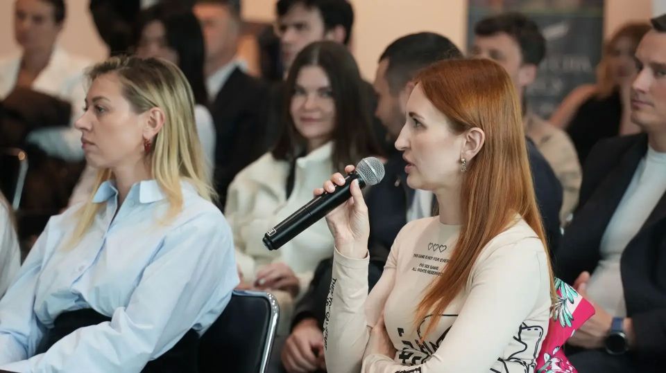 Стратегию развития внутреннего туризма обсудили участники форума в Хабаровске Стратегию развития внутреннего туризма обсудили участники форума в Хабаровске