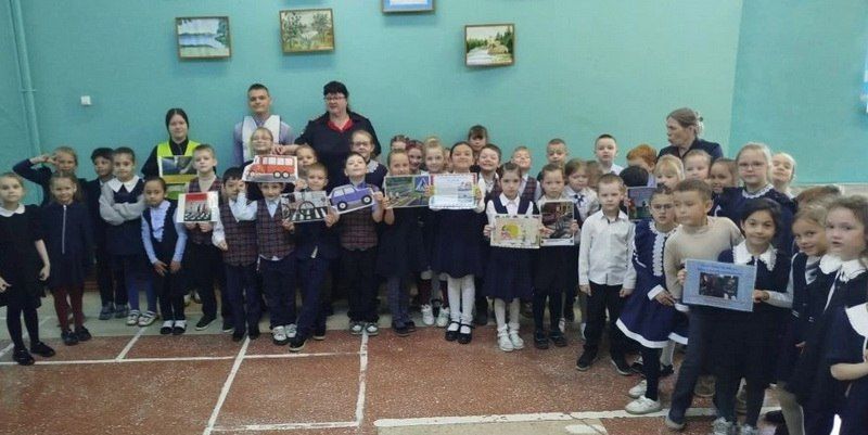 Сотрудники Госавтоинспекции города Комсомольска-на-Амуре провели профилактическое мероприятие «Световозвращатель – ваш защитник на дороге» Сотрудники Госавтоинспекции города Комсомольска-на-Амуре провели профилактическое мероприятие «Световозвращатель – ваш защитник на дороге»