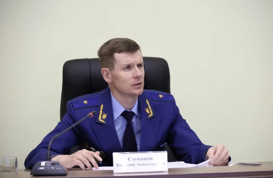 В прокуратуре края состоялось расширенное заседание коллегии В прокуратуре края состоялось расширенное заседание коллегии