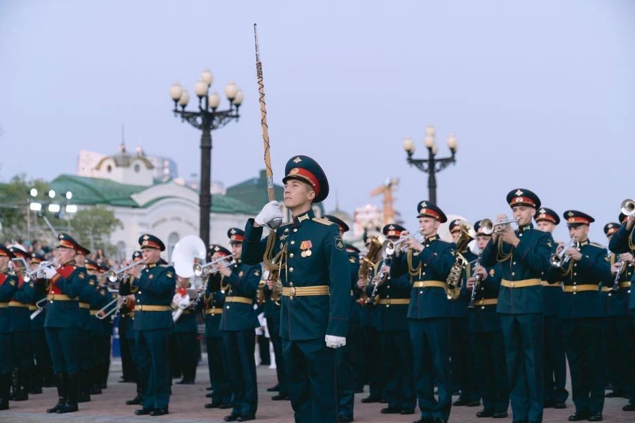 До XIV Международного военно-музыкального фестиваля «Амурские волны» осталось меньше недели До XIV Международного военно-музыкального фестиваля «Амурские волны» осталось меньше недели