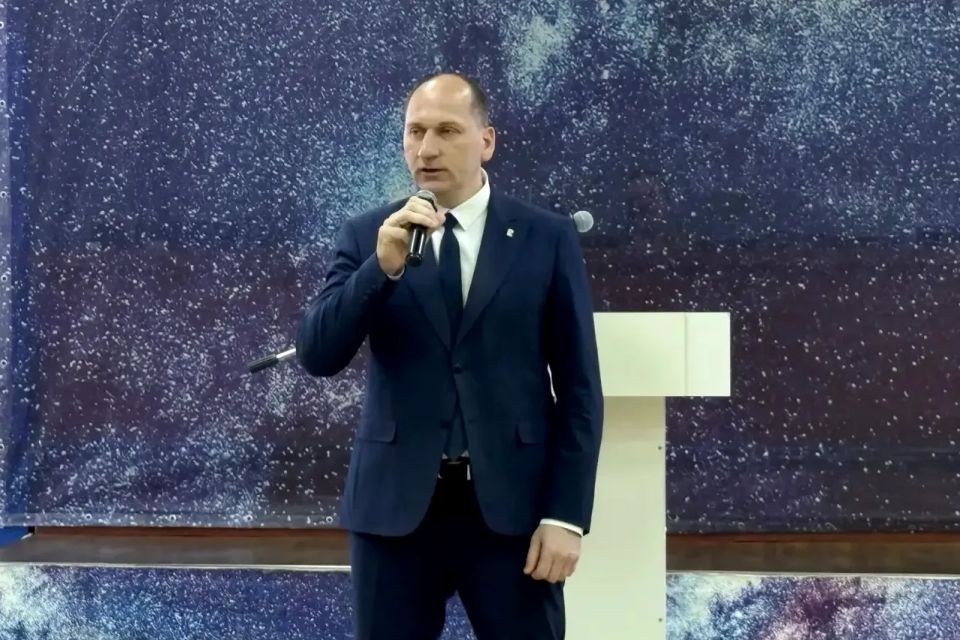 Будущее края – в руках молодежи! Будущее края – в руках молодежи!