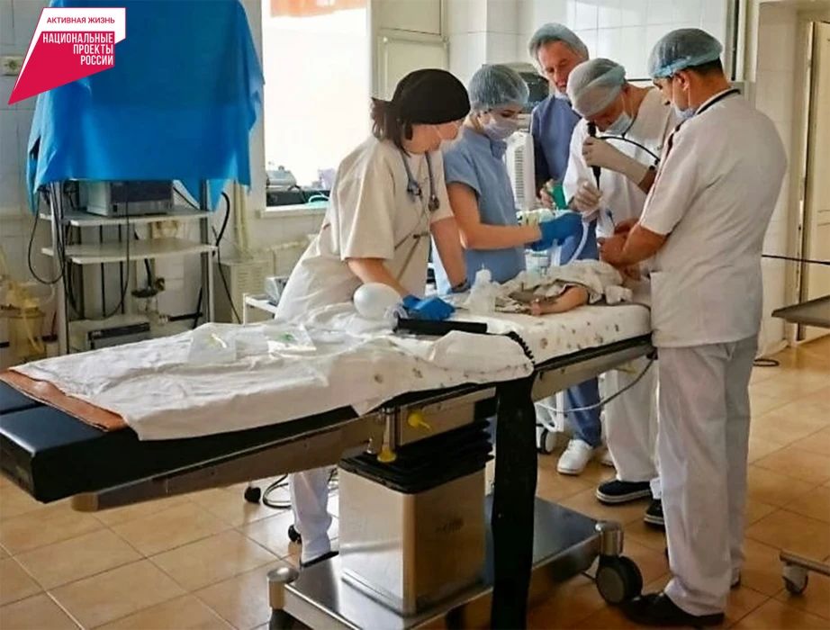 Хабаровский хирург спас жизнь малышу с дыхательной недостаточностью
