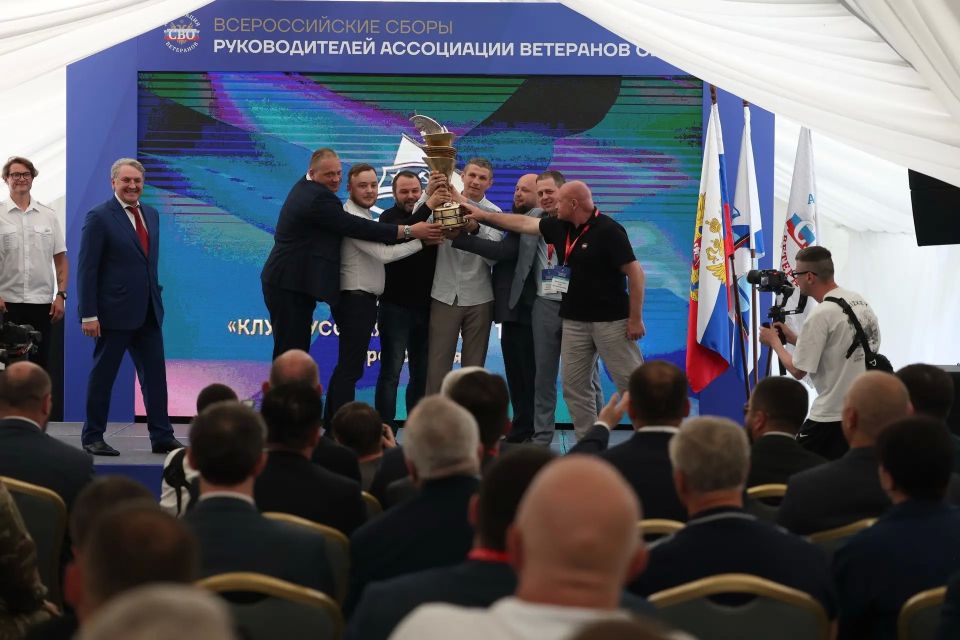 ВАРМСУ и Ассоциация ветеранов СВО подписали соглашение о сотрудничестве ВАРМСУ и Ассоциация ветеранов СВО подписали соглашение о сотрудничестве