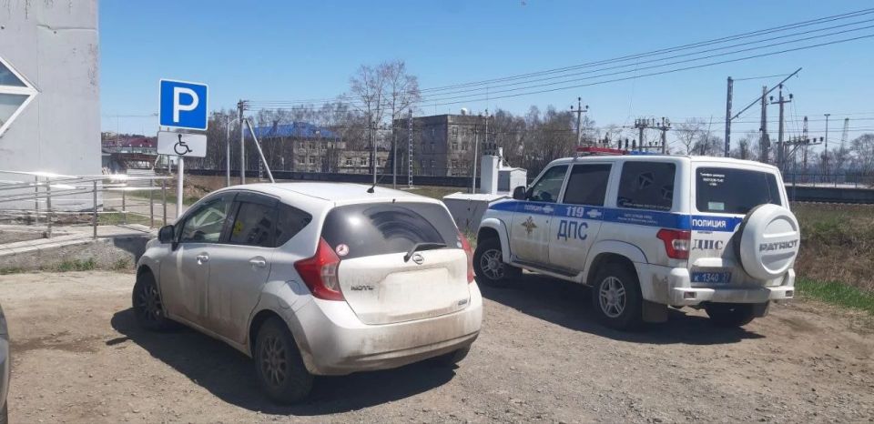 В Ванинском районе сотрудники Госавтоинспекции провели рейд по парковкам для инвалидов В Ванинском районе сотрудники Госавтоинспекции провели рейд по парковкам для инвалидов