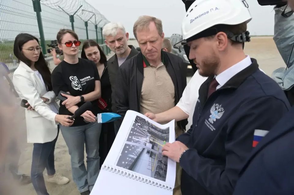 Дмитрий Демешин: Ключевые вопросы развития региона обсудили с председателем Комитета Совета Федерации по экономической политике Андреем Кутеповым Дмитрий Демешин: Ключевые вопросы развития региона обсудили с председателем Комитета Совета Федерации по экономической политике Андреем Кутеповым