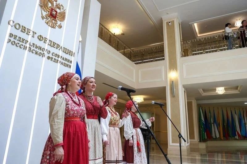 Сопредседатель ВАРМСУ Ирина Гусева вместе с главами муниципалитетов страны принимает участие в третьем Всероссийском форуме тружеников села Сопредседатель ВАРМСУ Ирина Гусева вместе с главами муниципалитетов страны принимает участие в третьем Всероссийском форуме тружеников села