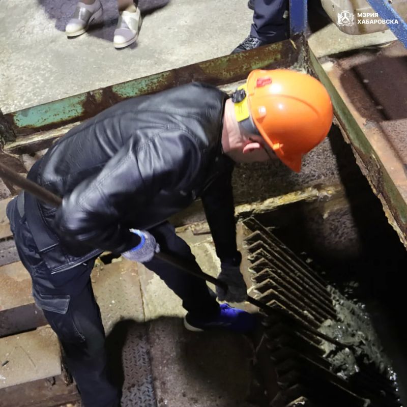 Встречу с председателями советов многоквартирных домов провели сотрудники МУП «Водоканал» Встречу с председателями советов многоквартирных домов провели сотрудники МУП «Водоканал»