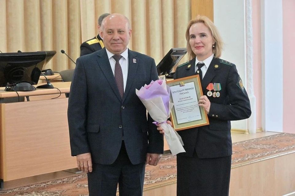 Уважаемые военнослужащие и ветераны Пограничной службы! Уважаемые военнослужащие и ветераны Пограничной службы!